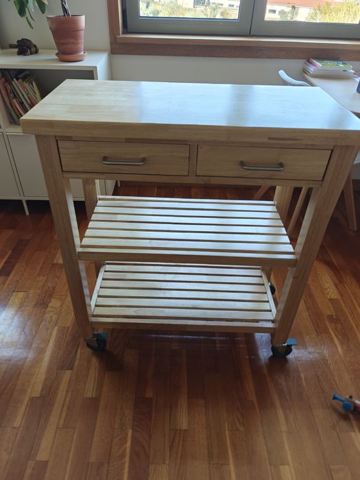 carrinho de cozinha de madeira