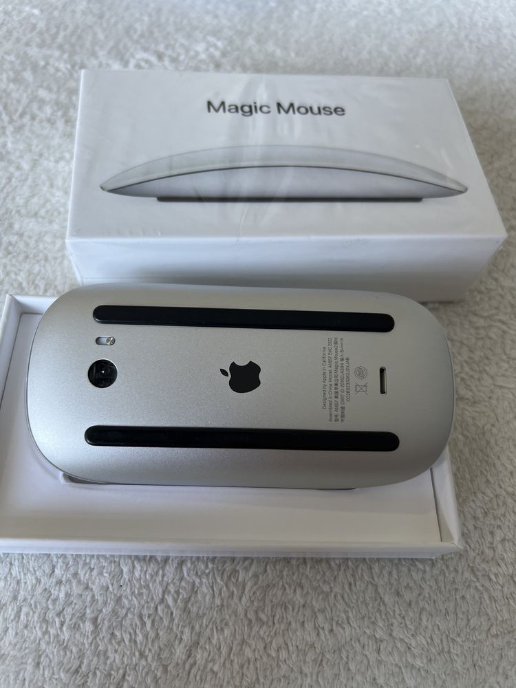 Apple Magic Mouse 2 (MLA02CH/A)