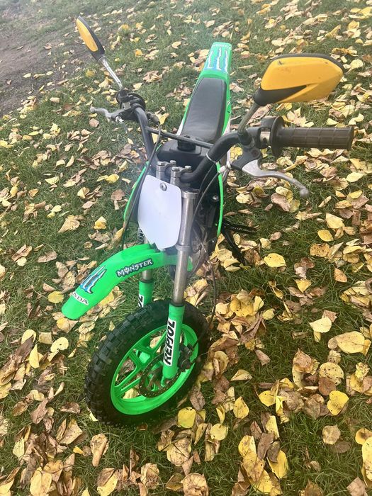 Дитячий мотоцикл  бензиновий