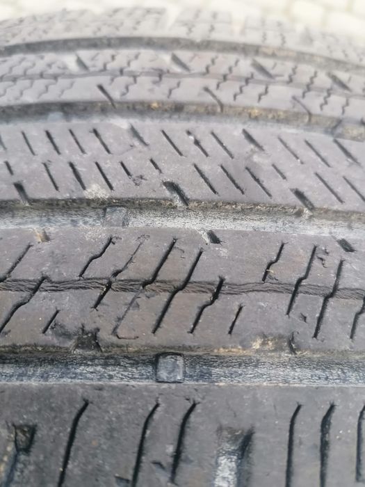 Komplet opon wielosezonowych Vredestein Quatrac Pro 225/55/17, 2019r.