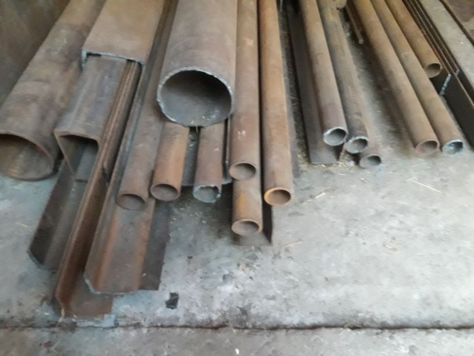 Трубний профільний метал