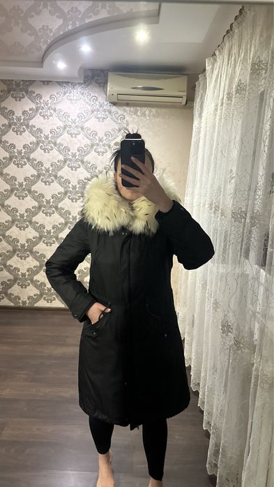 Продаю натуральну мехову парку