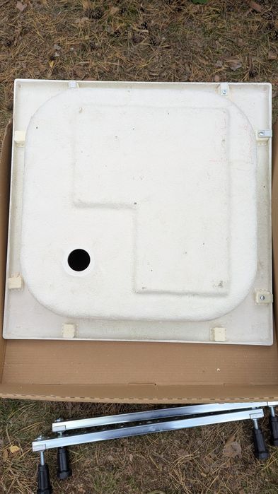 Brodzik akrylowy Dommel kwadratowy 70 x 70 x 15 cm biały
