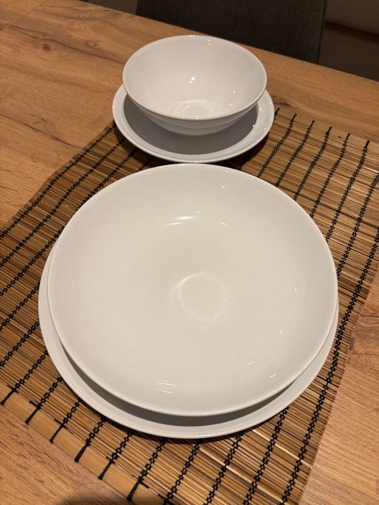 Vendo conjunto loiça IKEA completo