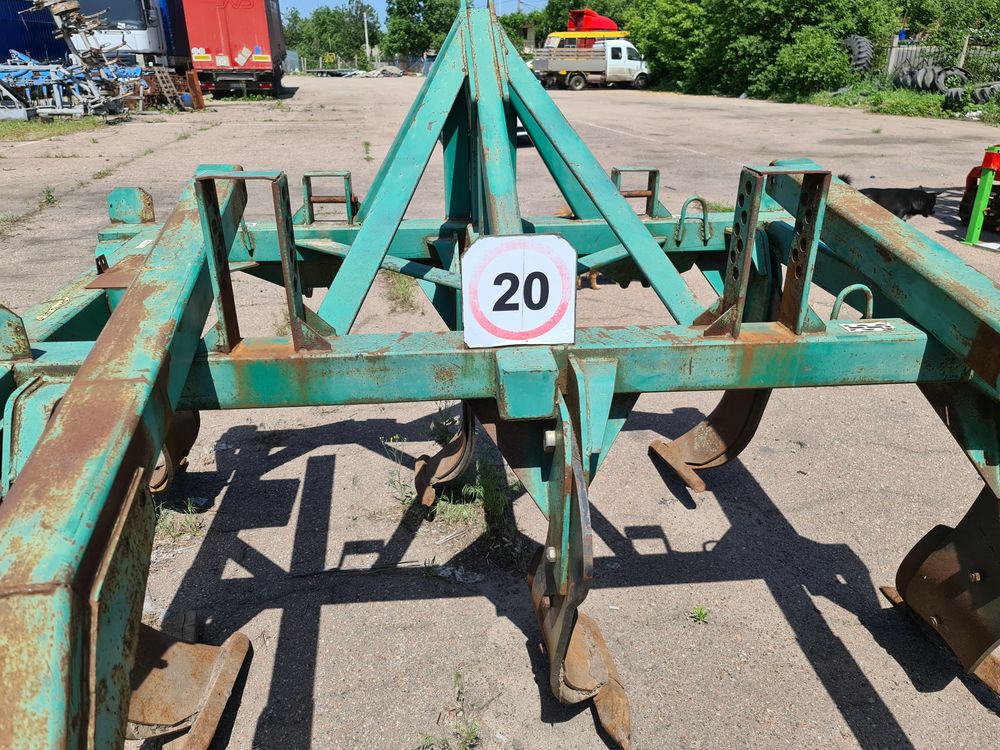 Глибокорозпушувач ГР-2.5, БІЛОЦЕРКІВМАЗ, стійка ПАРАПЛАУ, 2008 р.в.