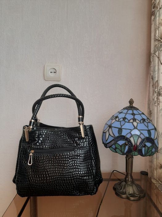 Сумка лакована (вмістка)