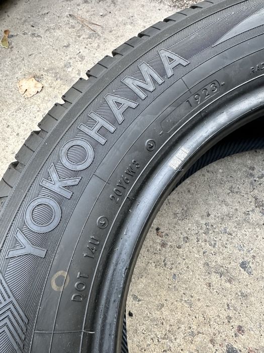 Шини 205 60 16 92V Yokohama YK-GTX All Season пара як нові