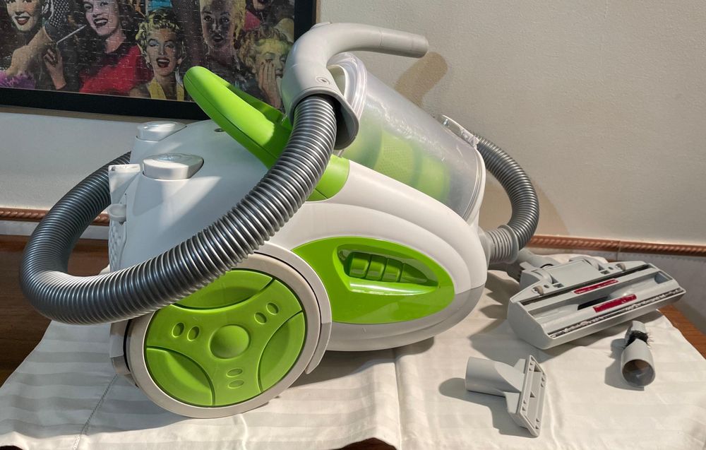 Aspirador com muito pouco uso Orima