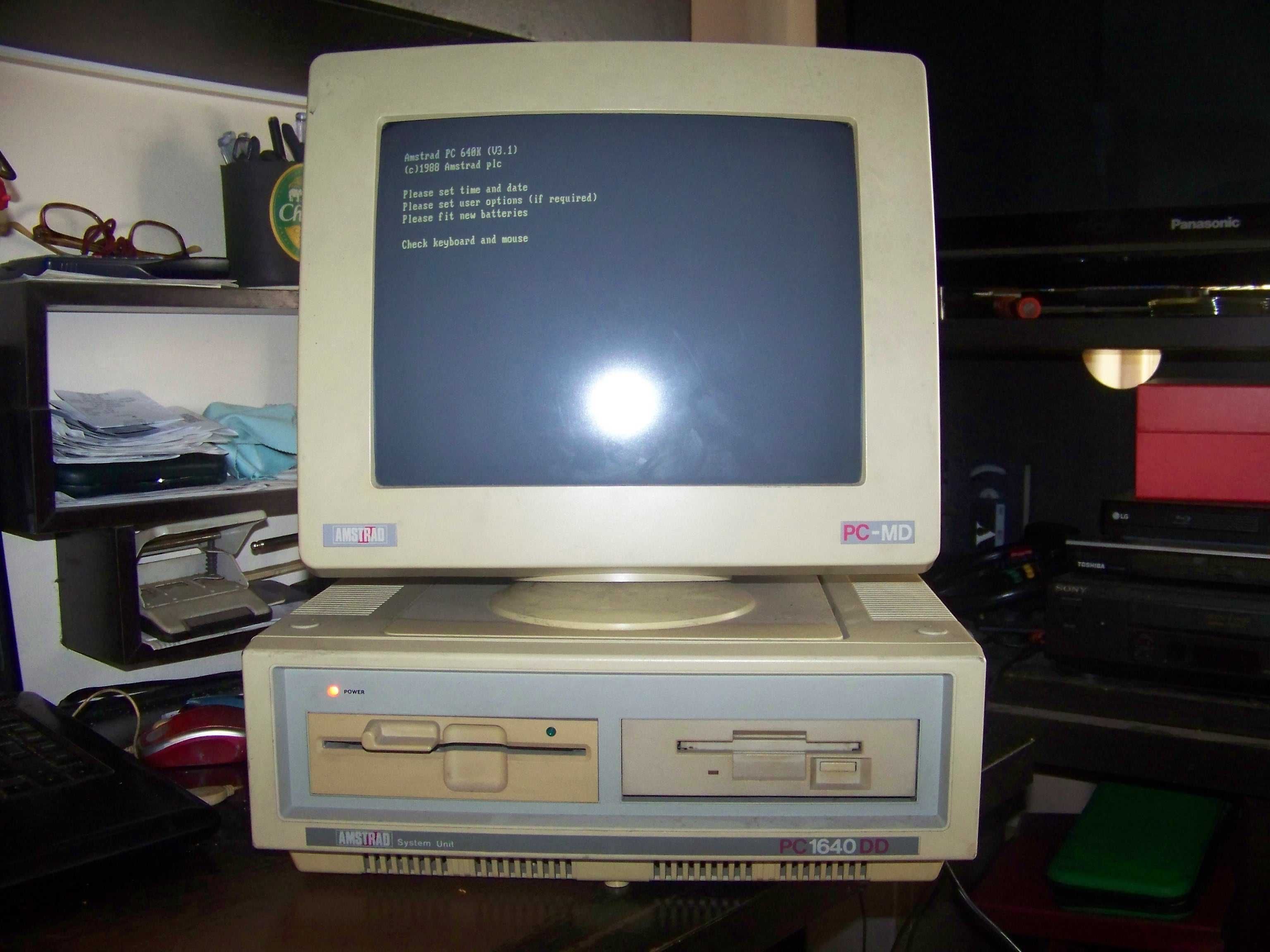 computador antigo AMSTRAD PLC 1640 SD
