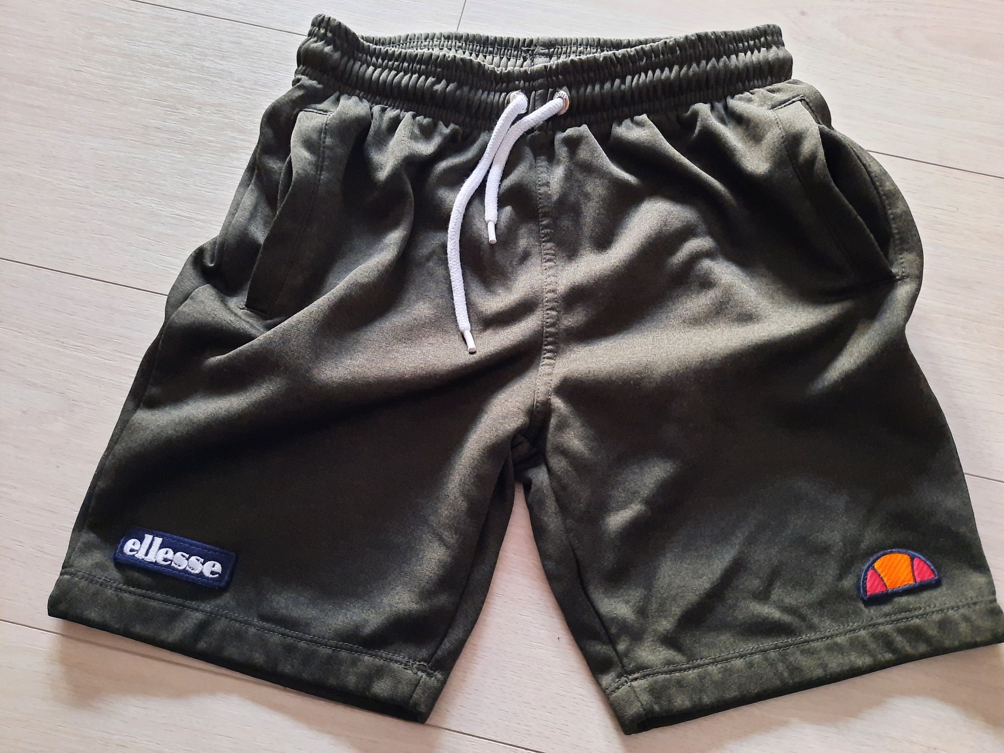 Spodenki dresowe szorty ellesse 12/13 lat j.new balance