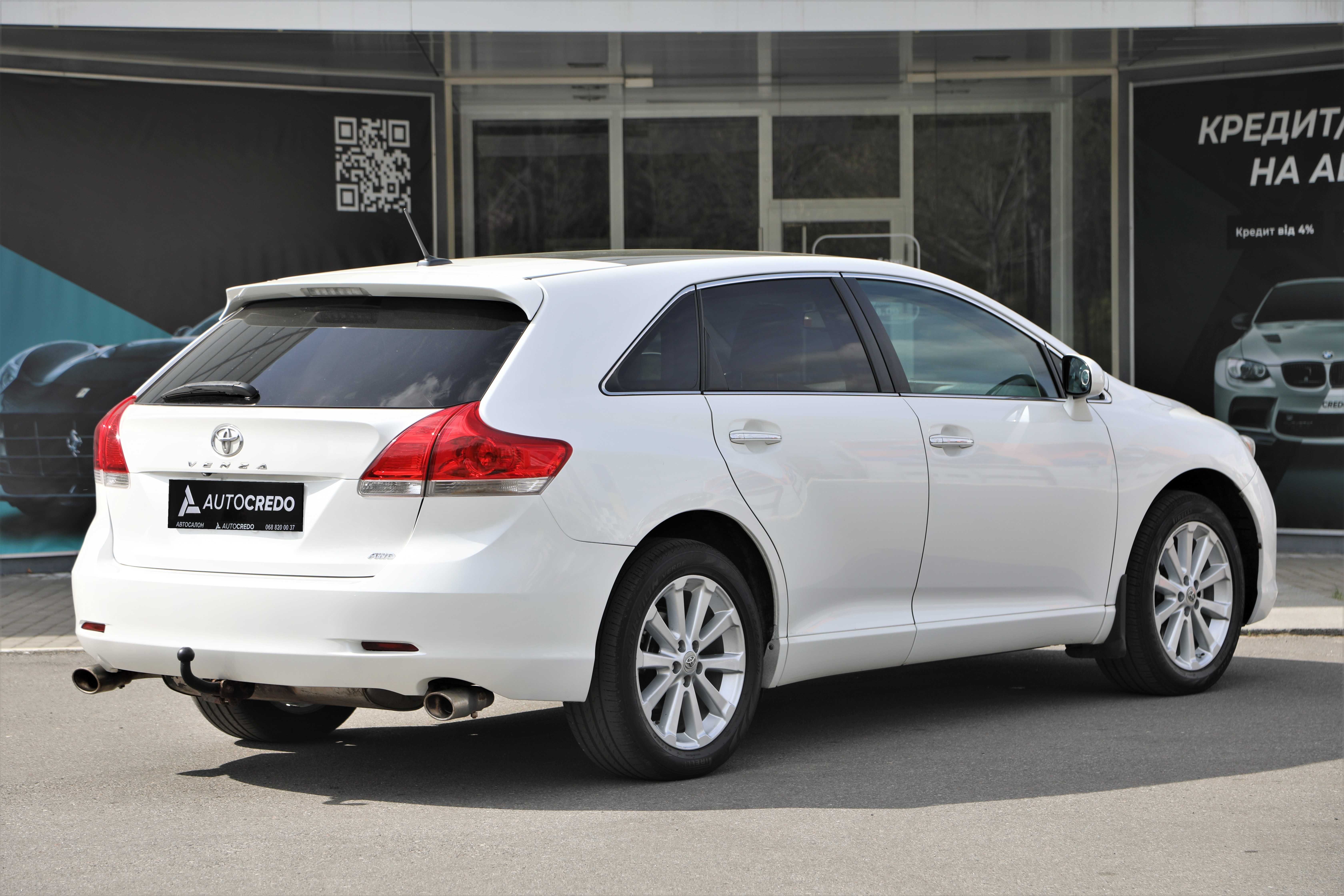 Toyota Venza 2010 року