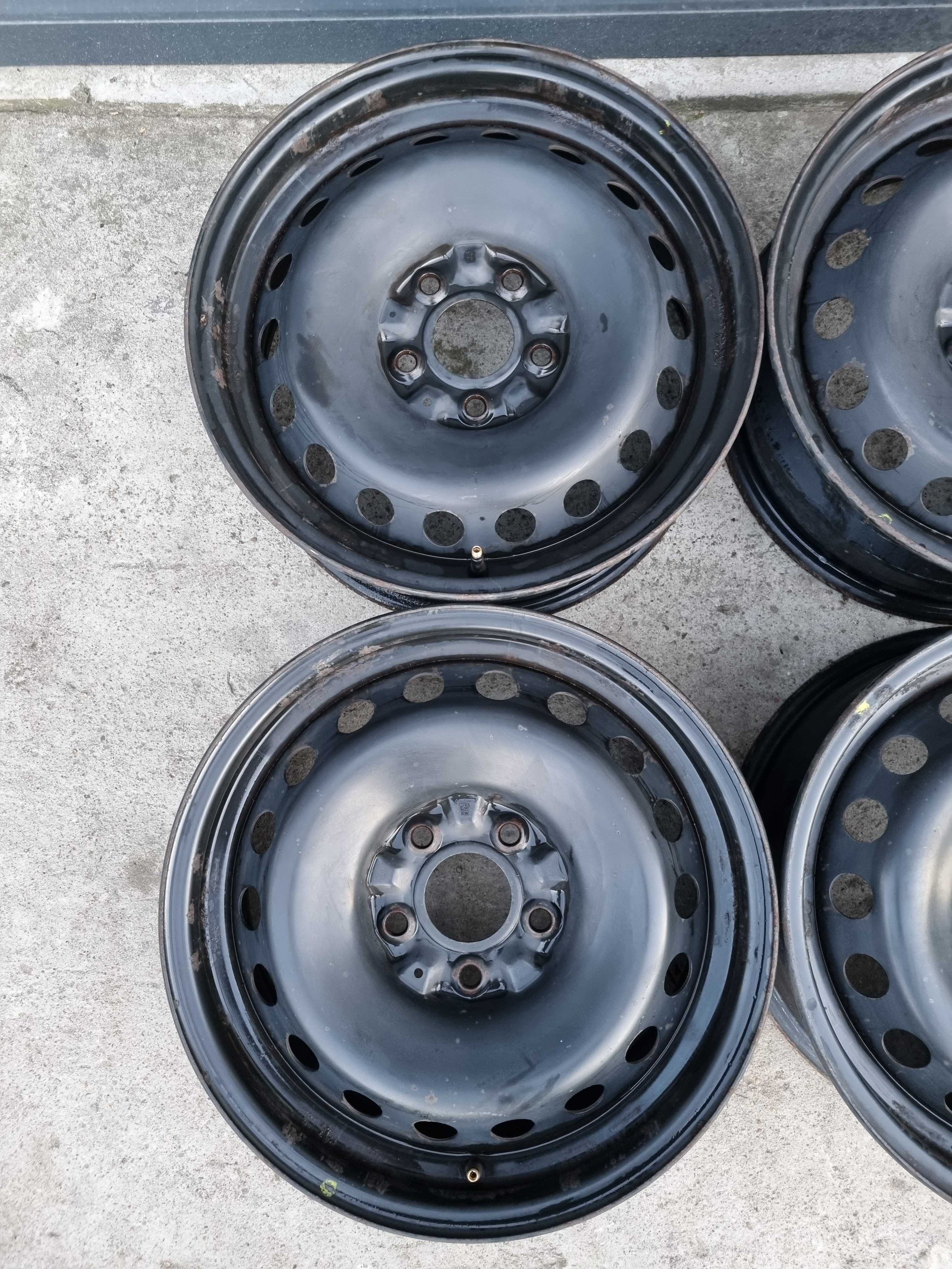 FELGI STALOWE 5x114,3 R16 6,5Jx16 ET40 NISSAN Qashqai Juke Pulsar F120