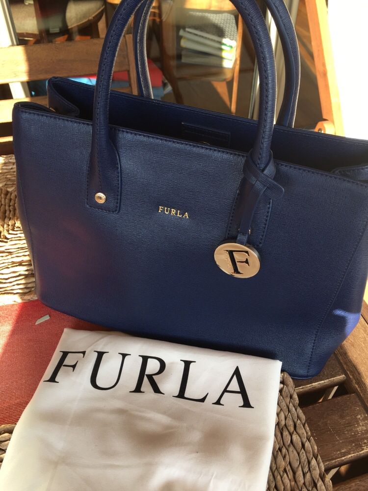 Mala Furla nova