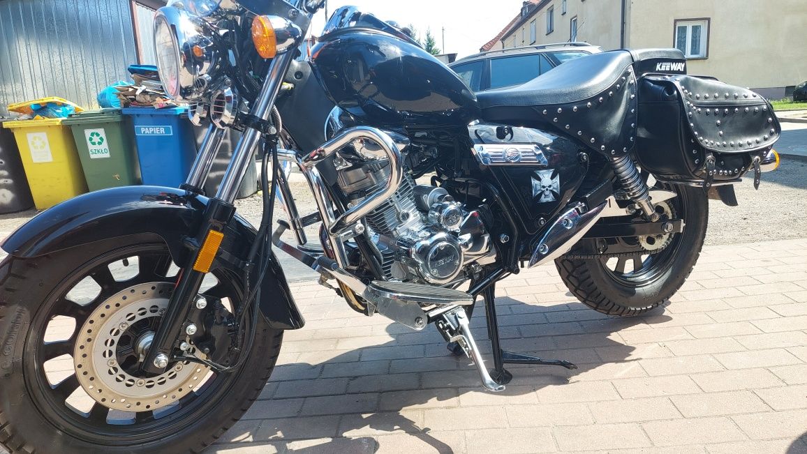 KEEWAY Superlight 125i 2022r. Niski przebieg