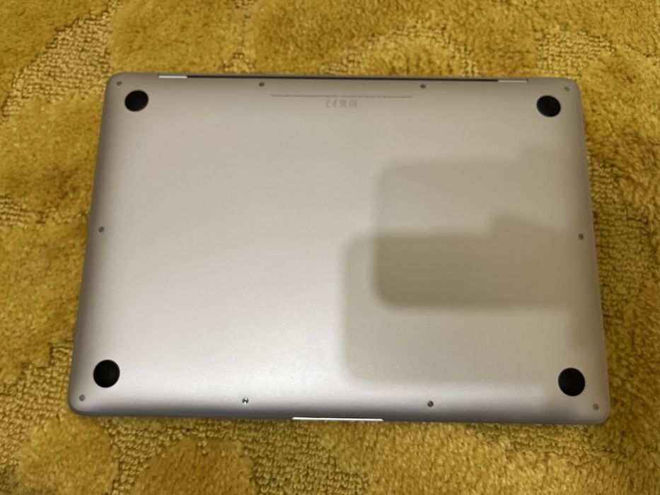 Macbook air m1 8/256