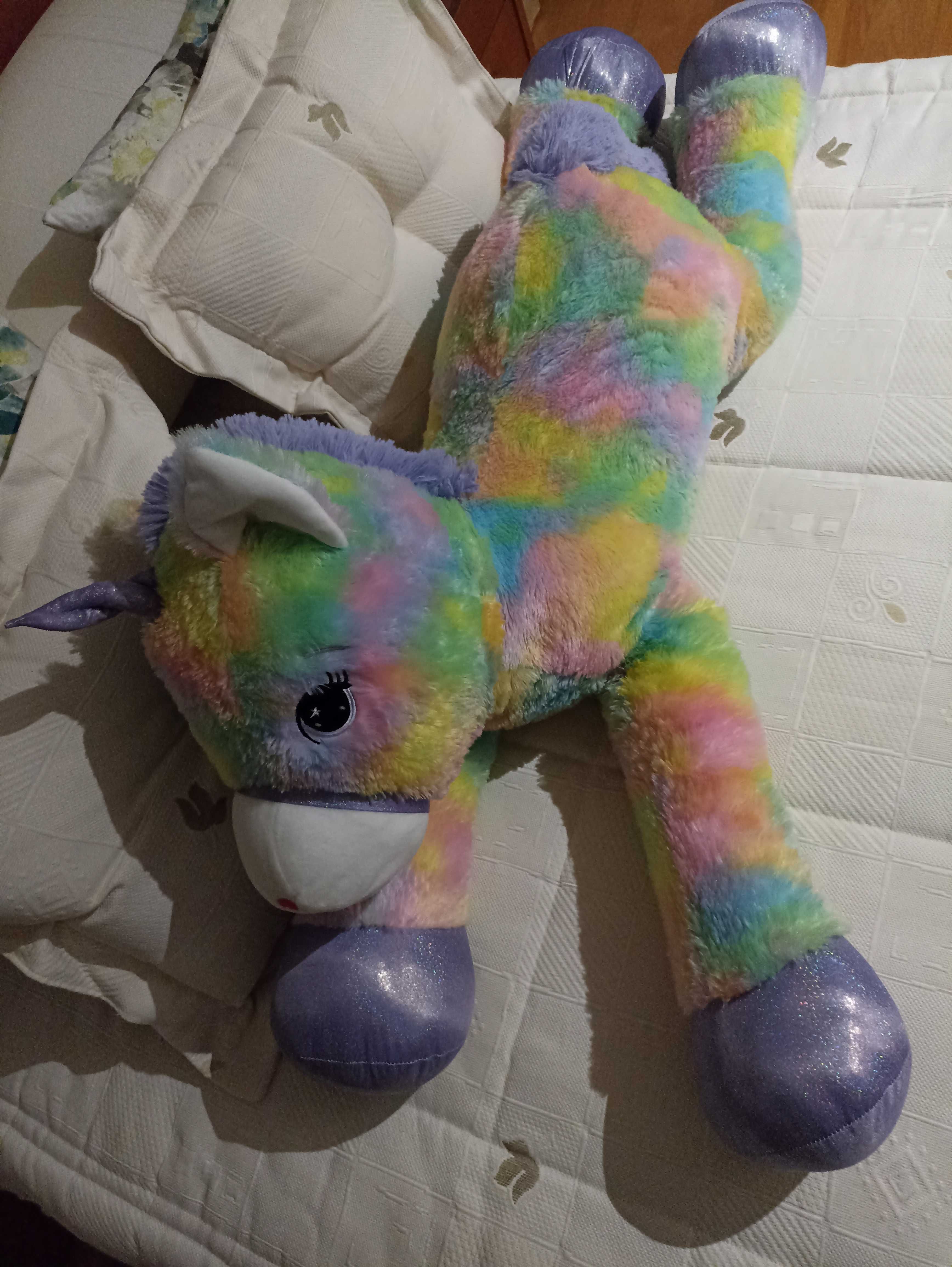 Peluche Unicórnio 120cm, lindo e como novo