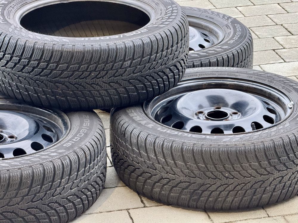 Koła stalowe 5x108 Ford Focus Ford Connect 205/60 R16 96H XL NOKIAN