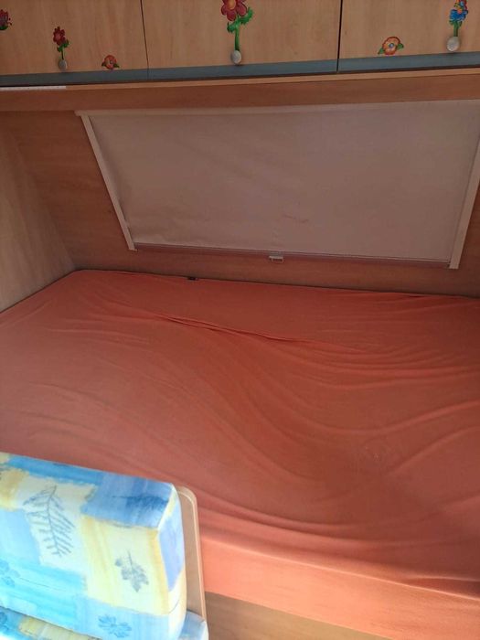 Quem boas férias quer passar só falta uma caravana comprar