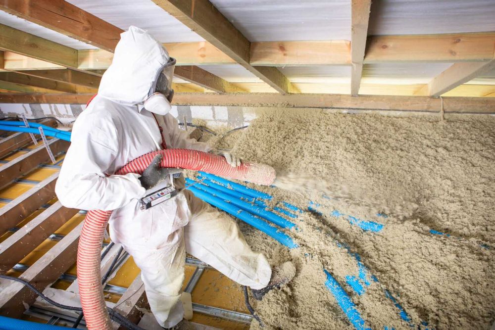 Ocieplanie piana PUR Docieplanie poddasza pianką poliuretanową darmowa