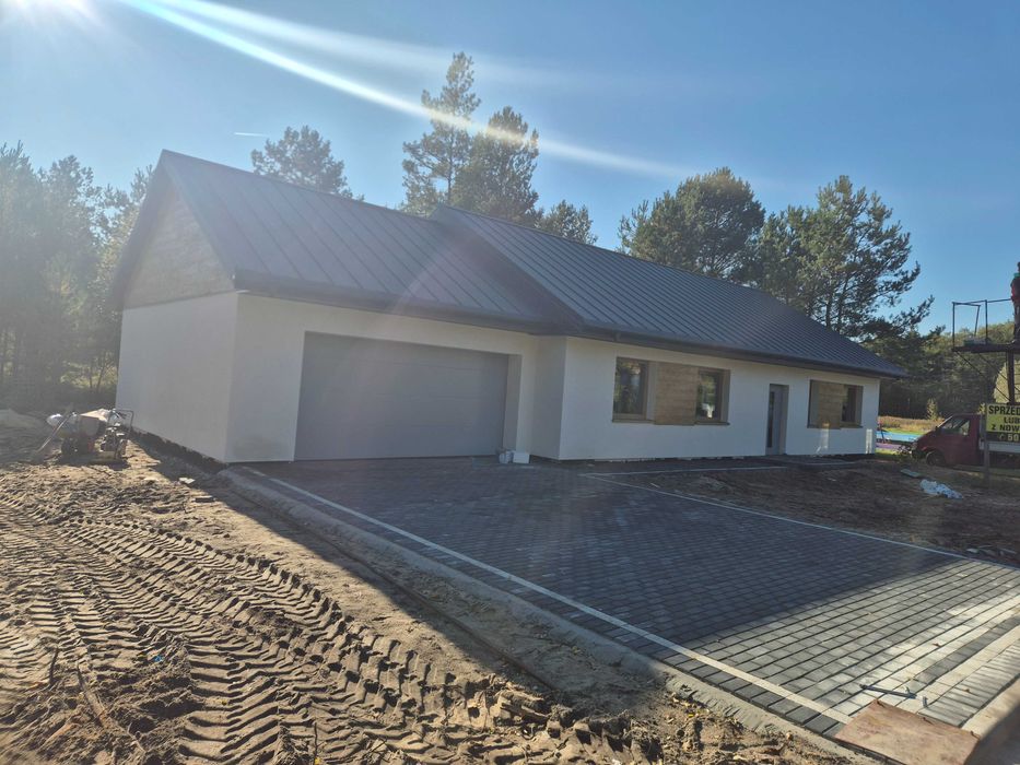 Sprzedam nowy dom koło lasu, dojazd asfaltem.