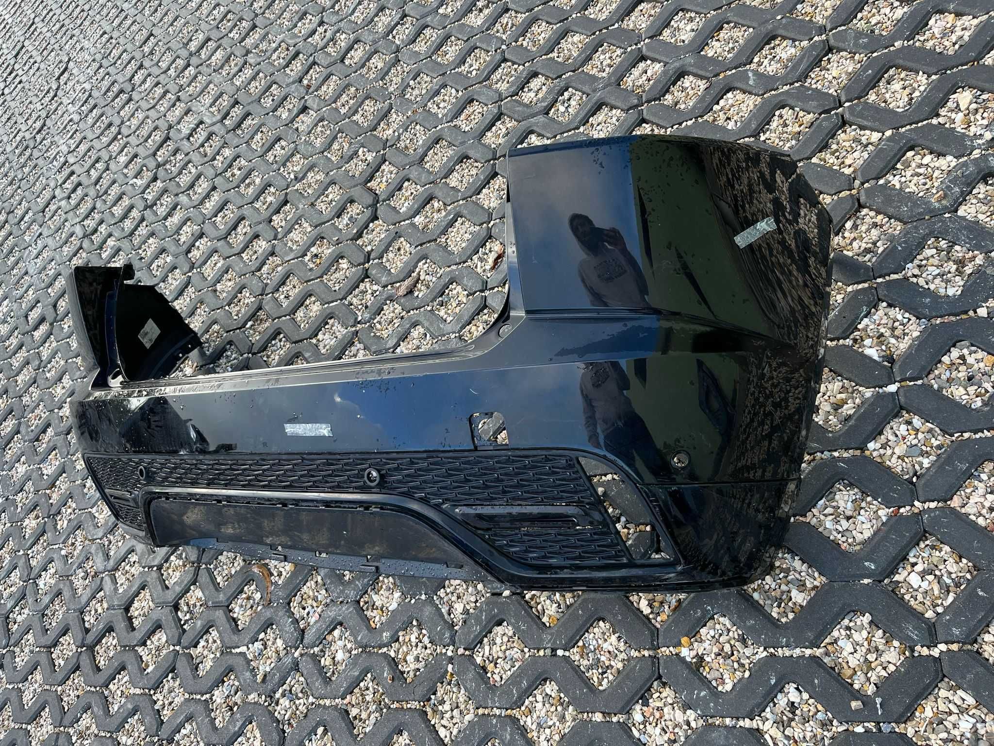 Para-choque Traseiro jaguar e-pace