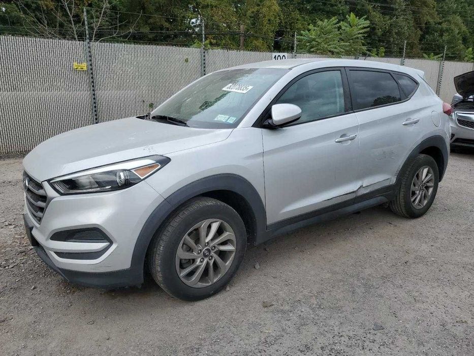 Hyundai Tucson SE 2018 в напряку порту