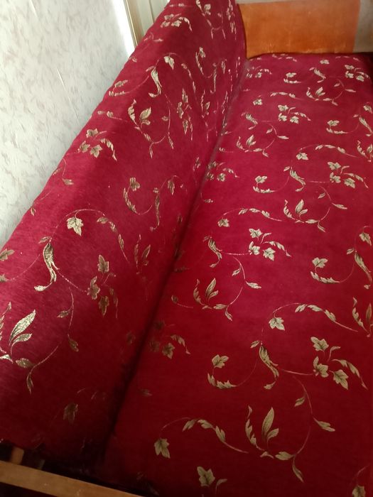 Диван з новою перетяжкою