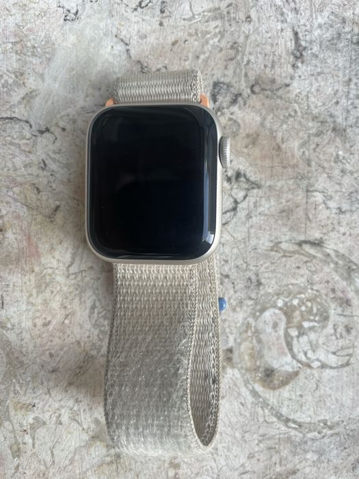Apple Watch Se bem conservado