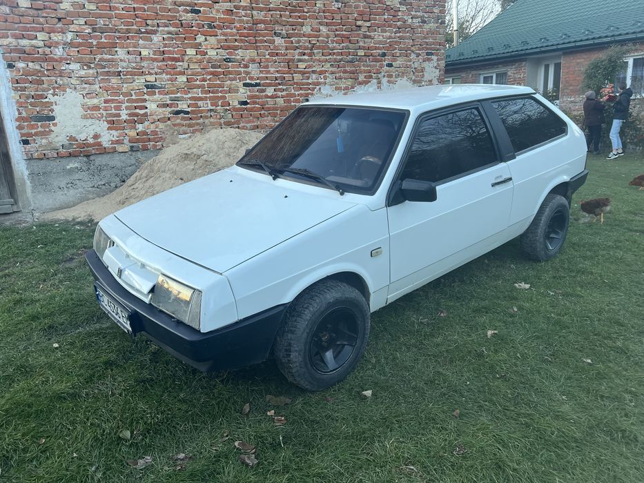 Продам машину ваз 2108