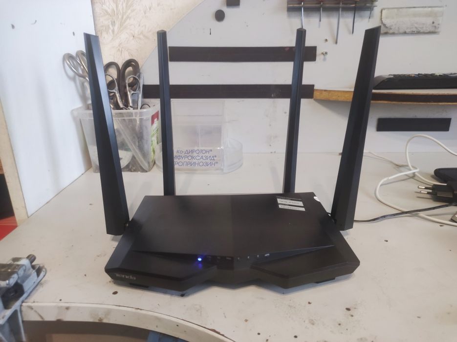 Роутер Tenda AS 1200