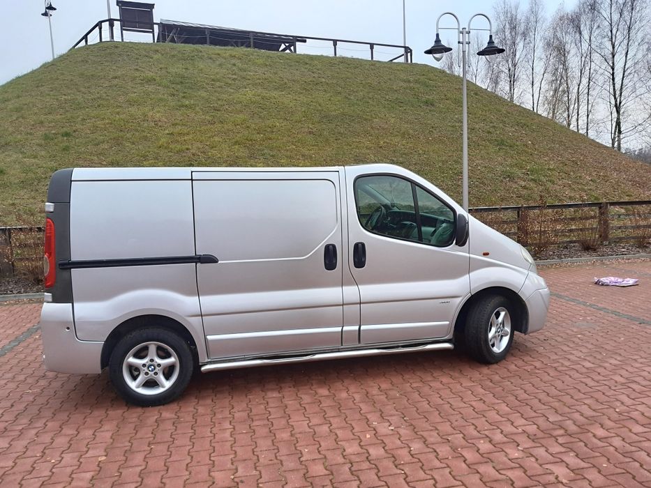 Sprzedam Opla Vivaro