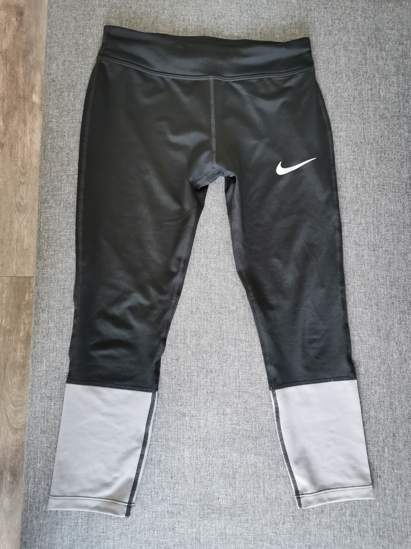 Legginsy dziewczęce Nike 146-156cm