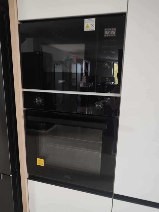 Piekarnik Kernau KBO0872P SPTB+AirFry  + mikrofala  Kernau KMO 203.1GB