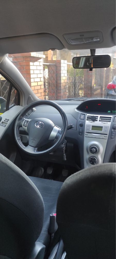 Toyota Yaris Osoba Prywatna