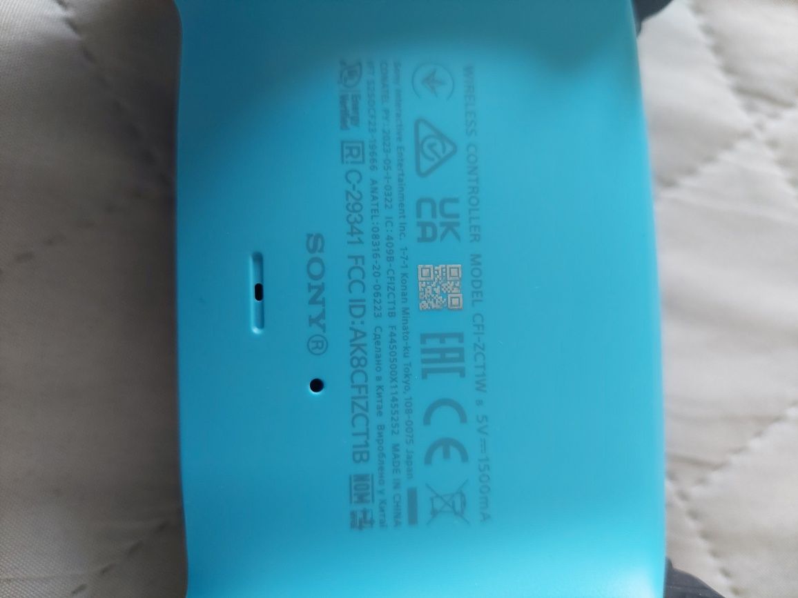Pad DualSense PS5 błękitny z pudełkiem i gwarancją