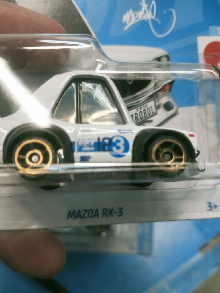 Hot Wheels Mazda RX 3 tooned resorek autko nowy