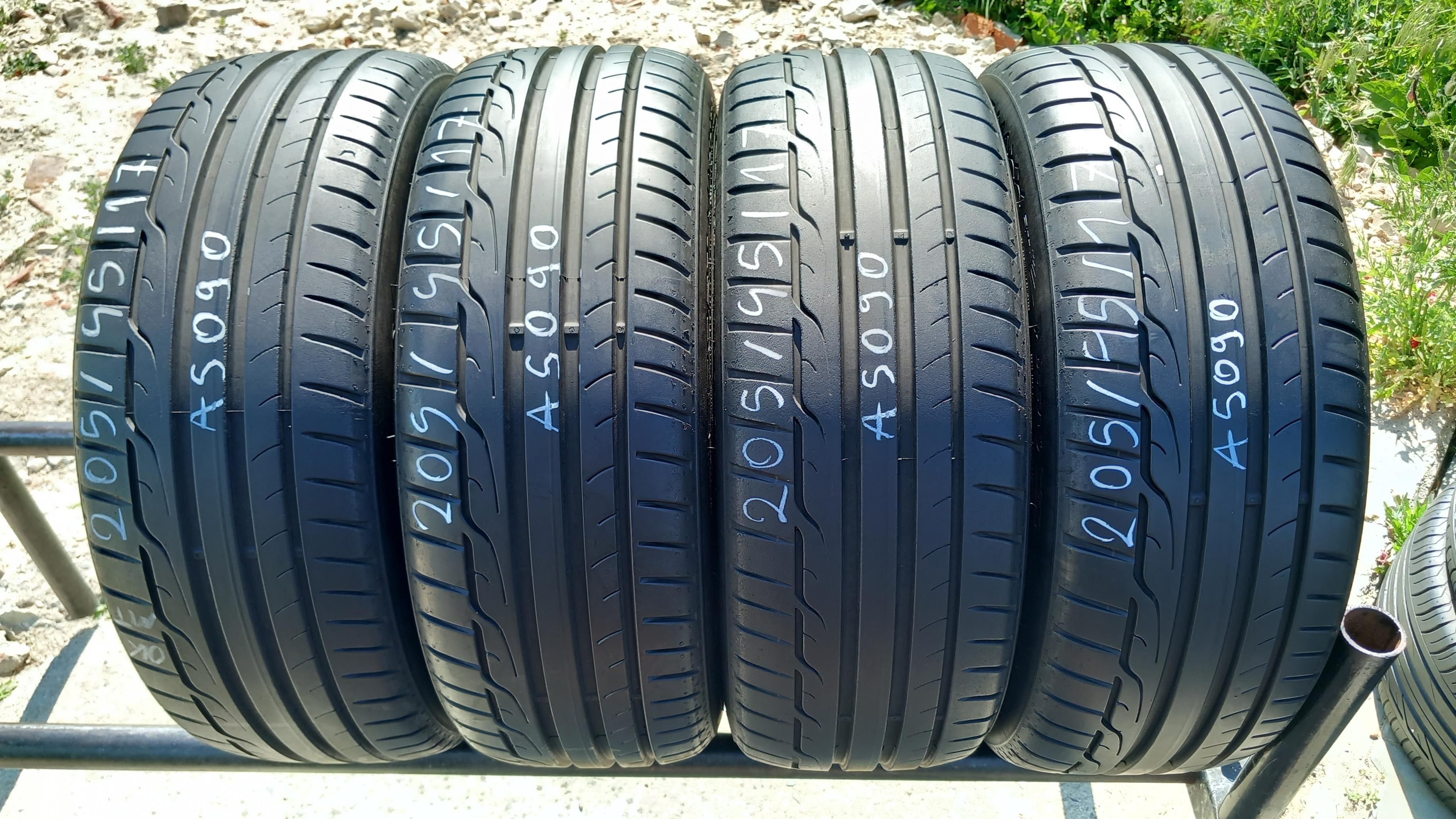 205/45/17 Dunlop Sport Maxx RT H:BMW DSST RSC 88W