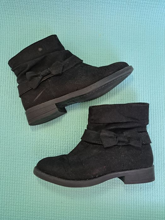Елегантні чоботи 27р.