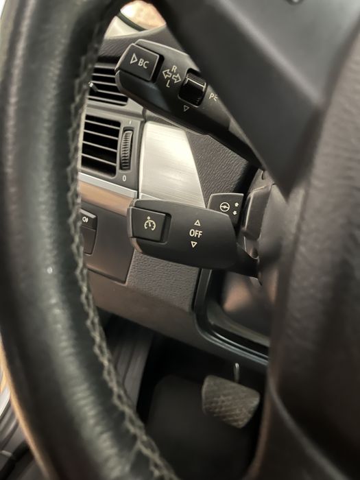 Автомобіль BMW X5