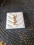 YSL  rozświetlacz Hypnotic Honey