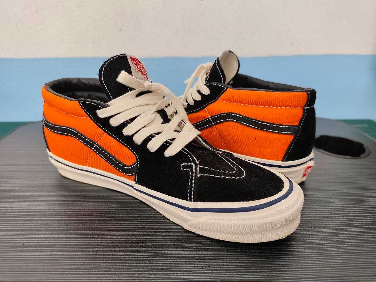 Кеди чоловічі Vans Vault Og Sk8-Mid Lx Black/Orange 43р. Оригінал