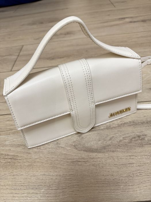 Сумка Jacquemus білого кольору