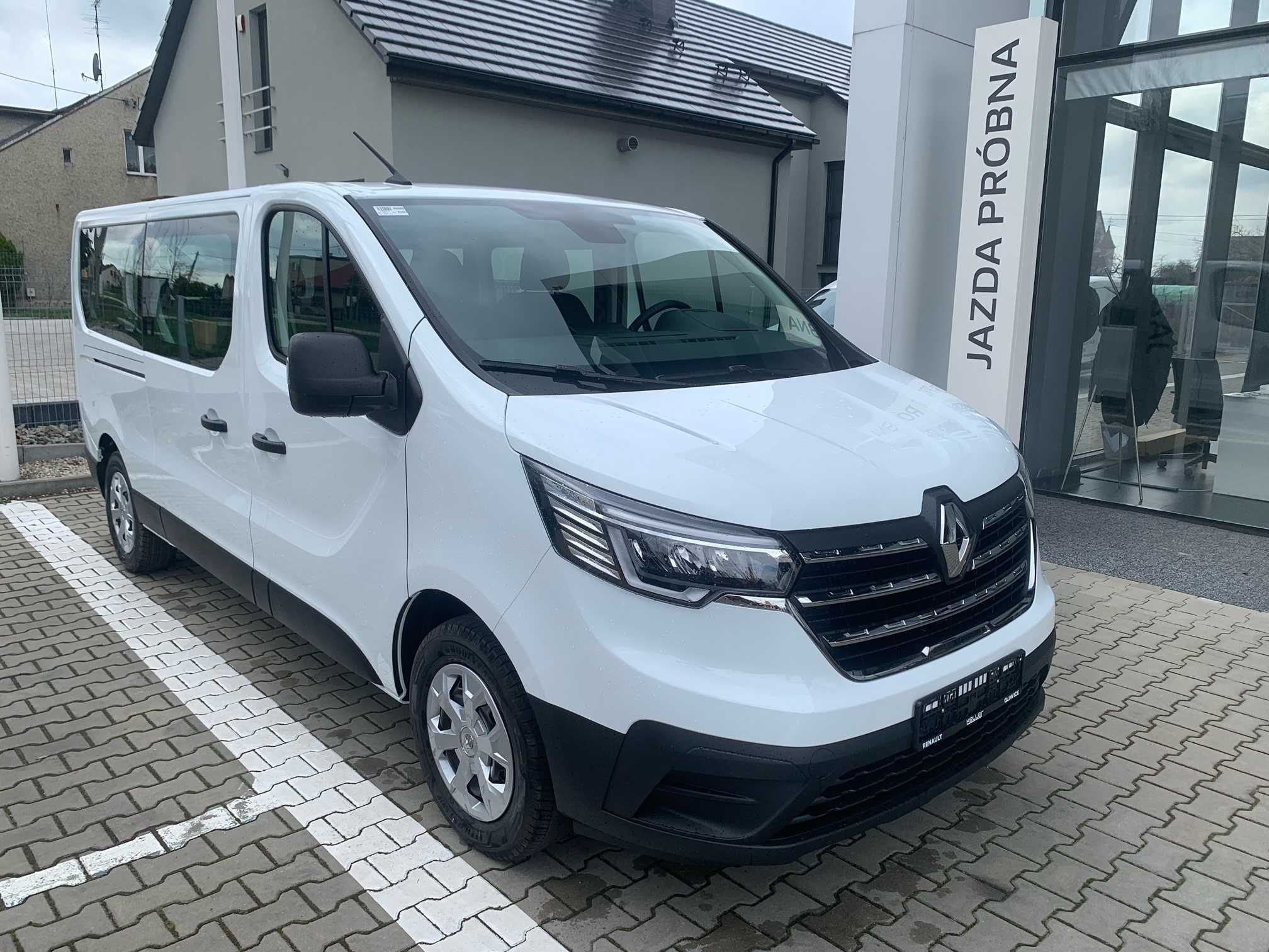 Wynajem Busów 9-os Renault Trafic 24r Wolne Terminy od 14.08.2025