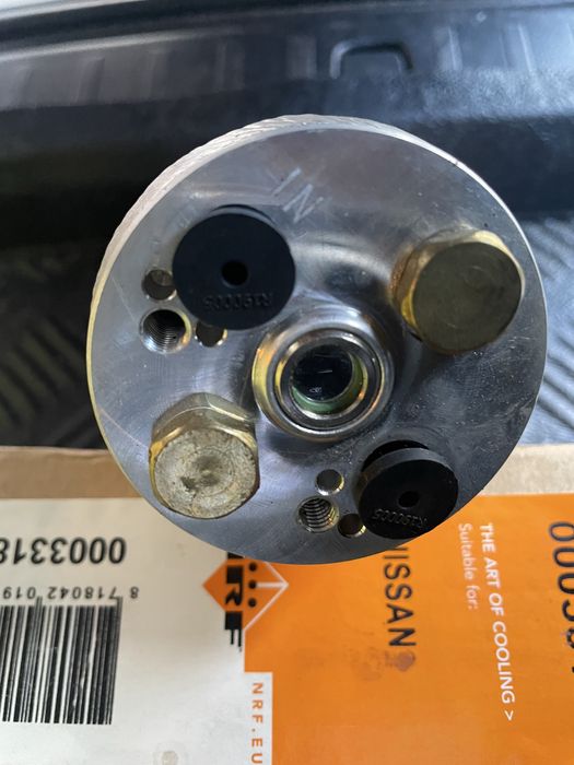 Фильтр-осушитель кондиционера NRF 00033183: Nissan Qashqai, X-treil