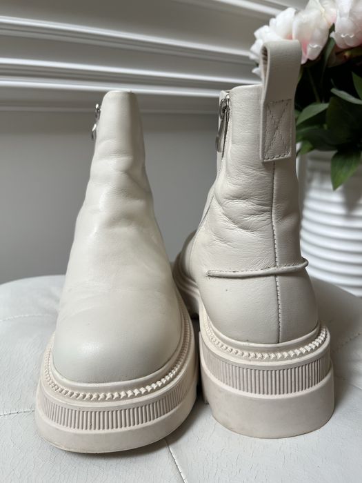 Зимні черевики 39 р