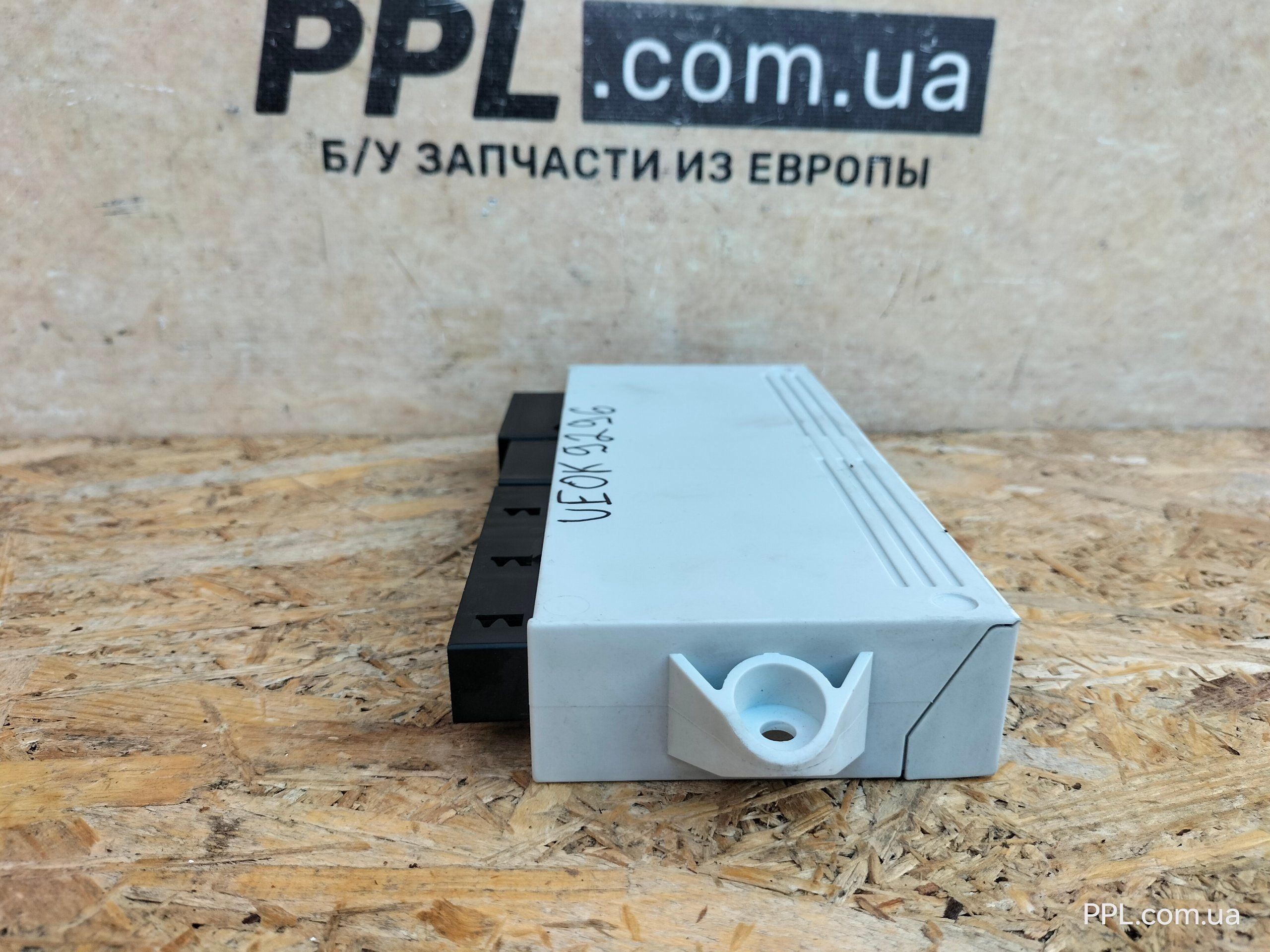 BMW 7 E65 02-08 Блок управления двери задней правой 61356940439