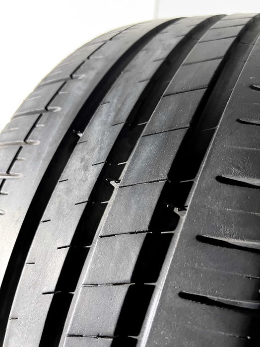 Pneus Michelin Pilot Sport 3 - 225/40/18 - Excelentes