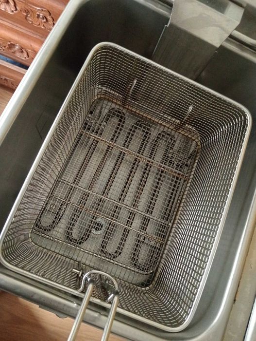 Vendo fritadeira elétrica