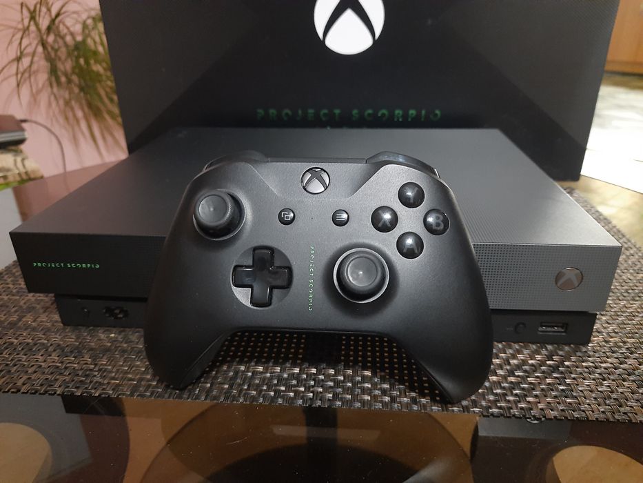 Xbox One X 1Tb Project Scorpio