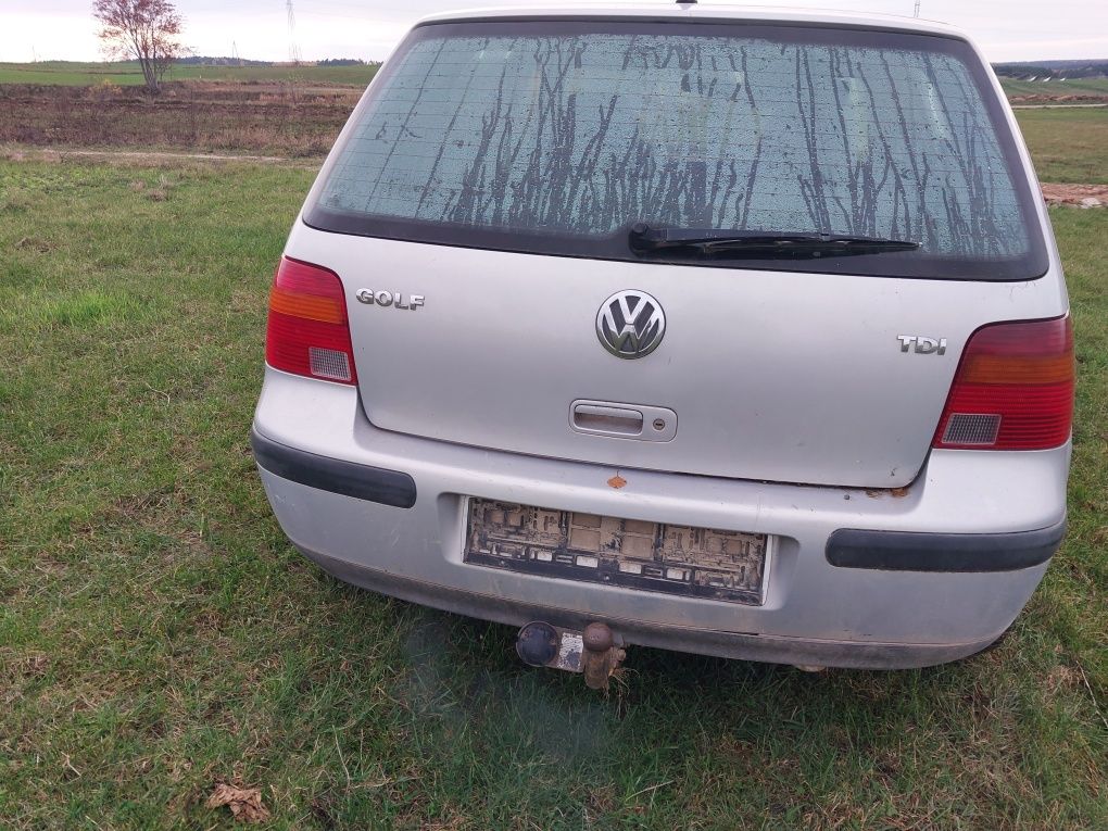 Vw golf iv silnik 1.9 tdi agr alh 90km skrzynia DQY kolor lb7z